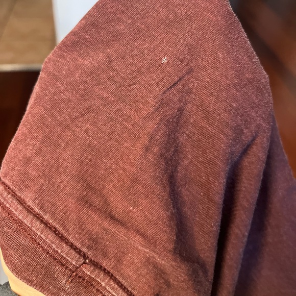 Burberry Burgundy Stripes T-Shirt - Picture 5 of 7